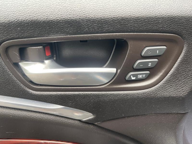 used 2016 Acura MDX car, priced at $18,995