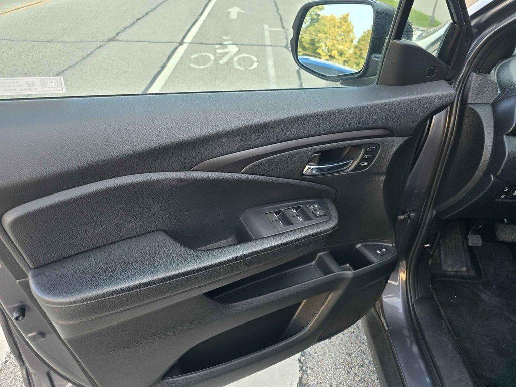 used 2020 Honda Passport car, priced at $20,900