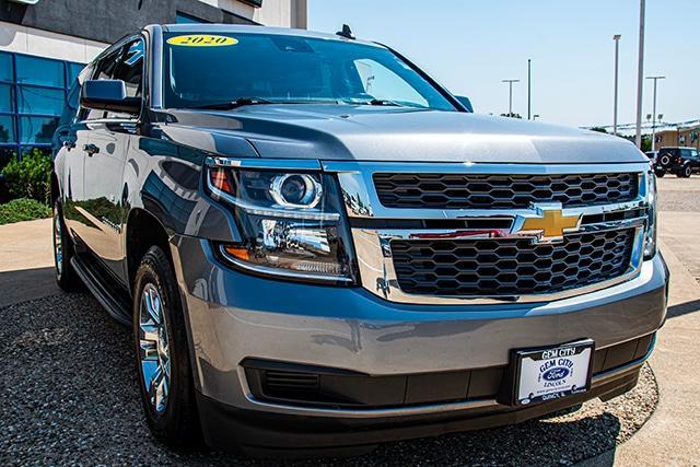 used 2020 Chevrolet Suburban car, priced at $32,800