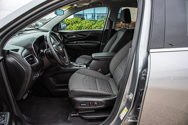 used 2024 Chevrolet Equinox car, priced at $25,797