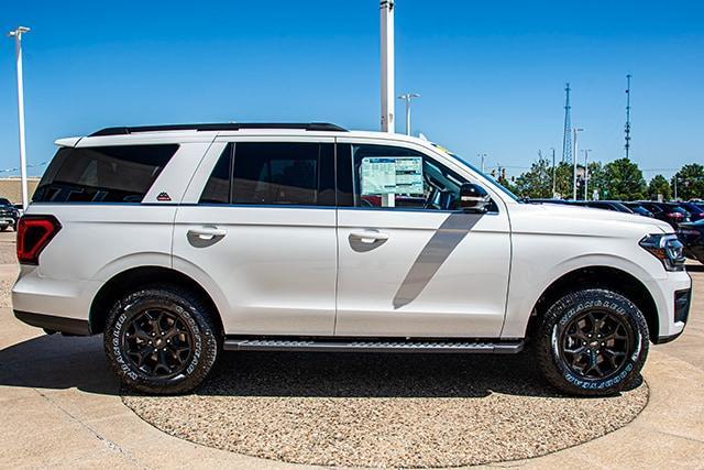 new 2024 Ford Expedition car, priced at $71,165