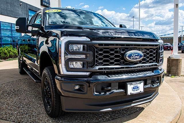 new 2024 Ford F-250 car, priced at $66,555