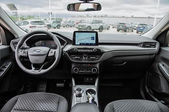 new 2025 Ford Escape car, priced at $29,875