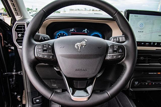 new 2025 Ford Bronco Sport car, priced at $31,257