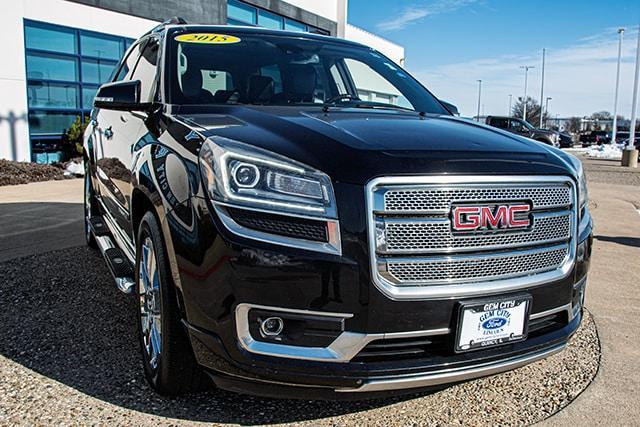 used 2015 GMC Acadia car, priced at $13,994