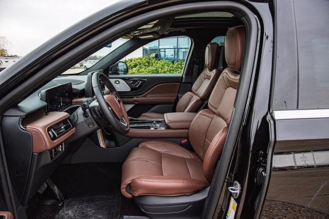 new 2025 Lincoln Aviator car, priced at $81,500