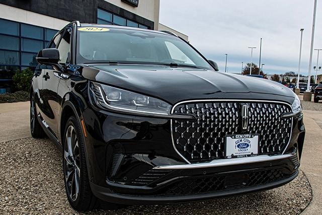 new 2025 Lincoln Aviator car, priced at $81,500