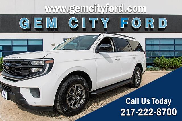 new 2025 Ford Expedition car, priced at $69,935