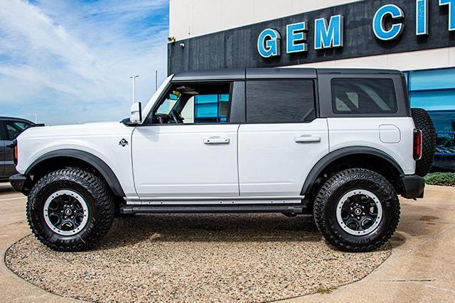 new 2024 Ford Bronco car, priced at $60,548