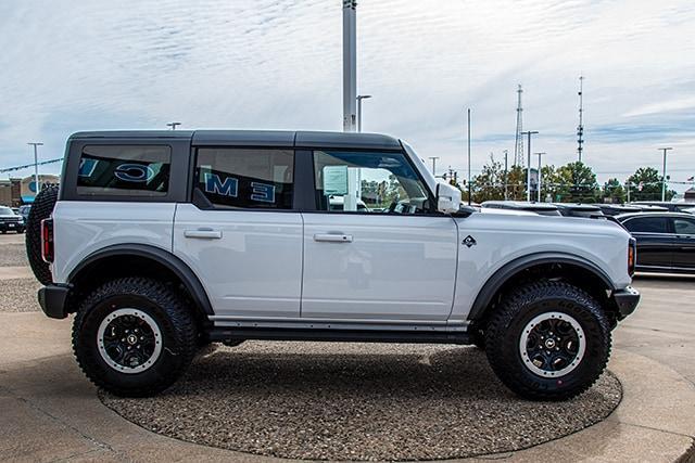 new 2024 Ford Bronco car, priced at $60,548