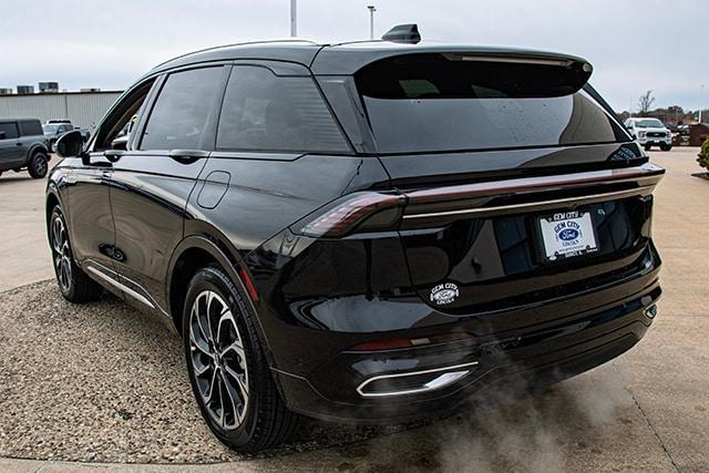 new 2024 Lincoln Nautilus car, priced at $57,945