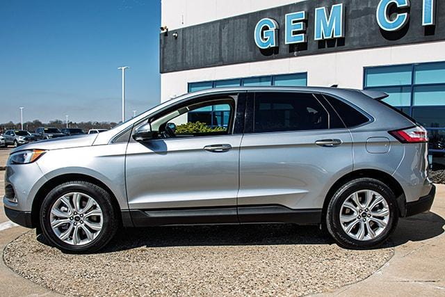used 2024 Ford Edge car, priced at $32,276