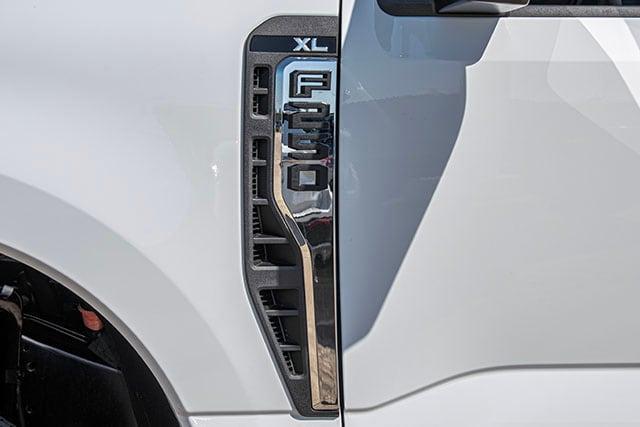 new 2025 Ford F-250 car, priced at $67,405
