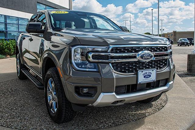 new 2025 Ford Ranger car, priced at $44,590