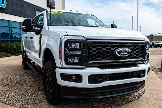 new 2024 Ford F-250 car, priced at $57,815