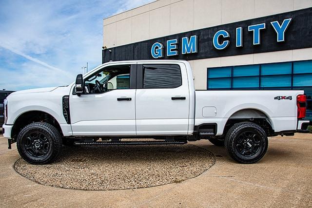 new 2024 Ford F-250 car, priced at $57,815