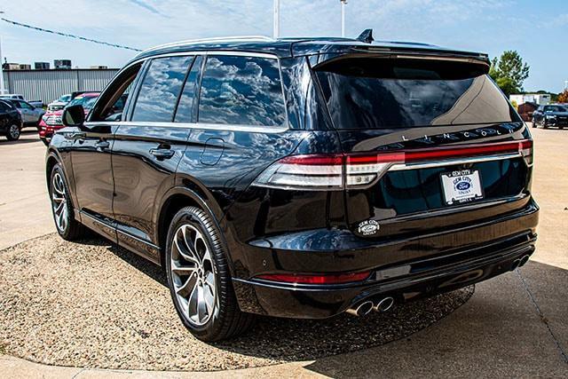 used 2021 Lincoln Aviator car, priced at $45,372