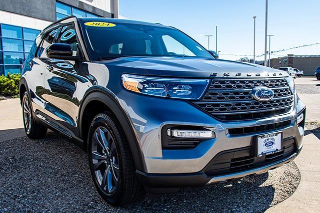 new 2024 Ford Explorer car, priced at $45,980