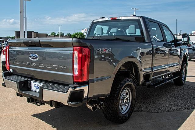 new 2025 Ford F-250 car, priced at $67,555
