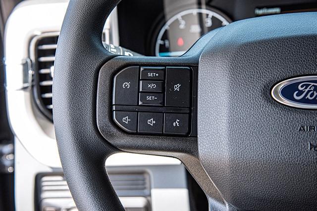 new 2025 Ford F-250 car, priced at $67,555