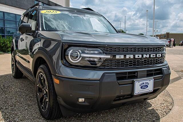 new 2025 Ford Bronco Sport car, priced at $36,205