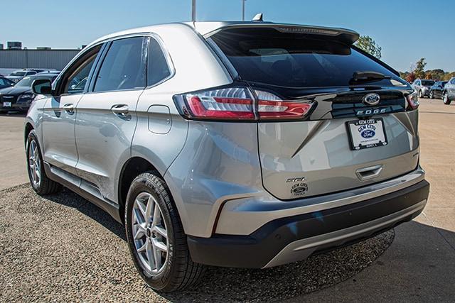 used 2024 Ford Edge car, priced at $27,997