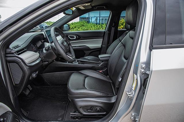 used 2025 Jeep Compass car, priced at $29,997