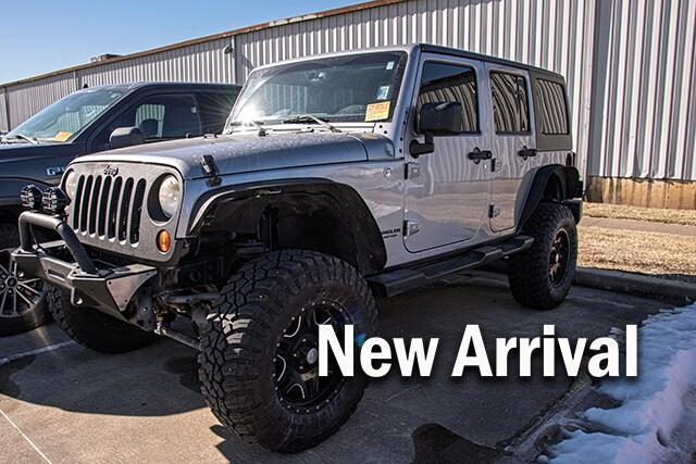 used 2013 Jeep Wrangler Unlimited car, priced at $16,594