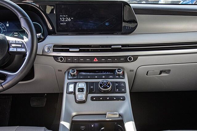 used 2024 Hyundai Palisade car, priced at $39,069