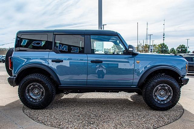 new 2024 Ford Bronco car, priced at $63,384