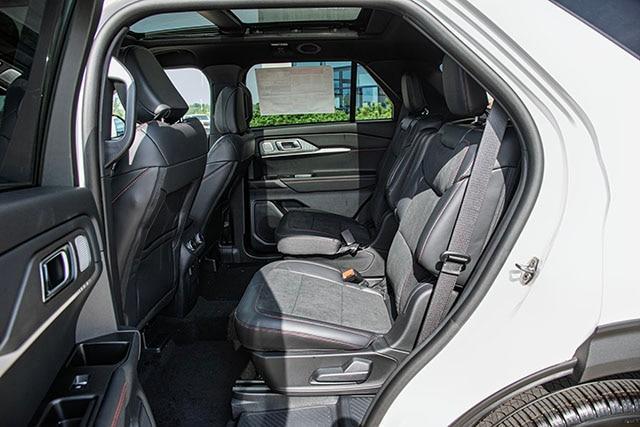new 2025 Ford Explorer car, priced at $61,610