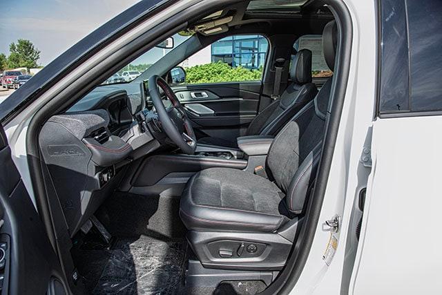 new 2025 Ford Explorer car, priced at $61,610