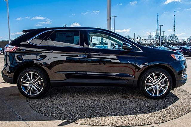 new 2024 Ford Edge car, priced at $44,205