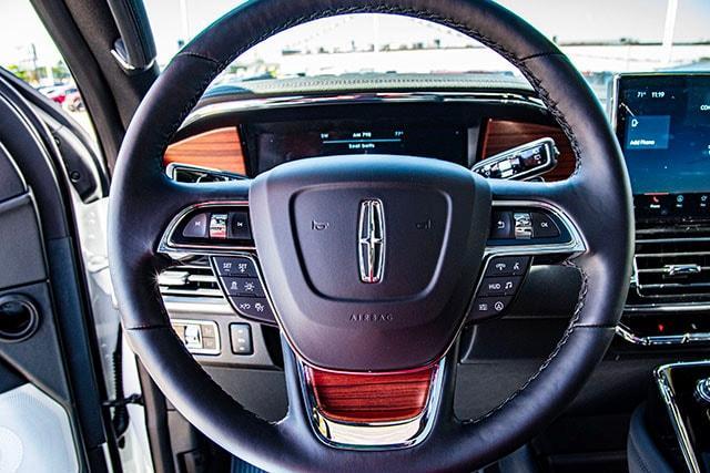 new 2024 Lincoln Navigator car, priced at $104,950