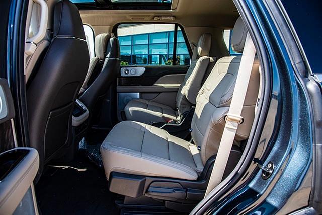 new 2024 Lincoln Navigator car, priced at $105,375