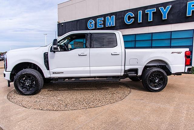 new 2024 Ford F-250 car, priced at $72,720