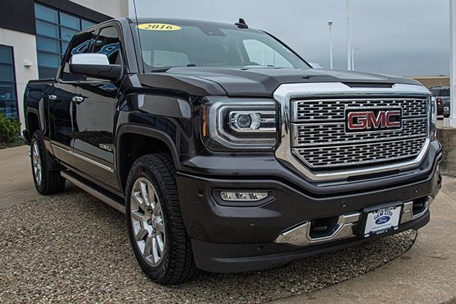 used 2016 GMC Sierra 1500 car, priced at $30,697