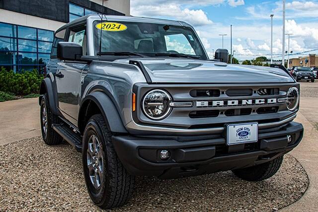 new 2024 Ford Bronco car, priced at $41,775