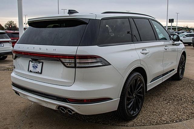 new 2025 Lincoln Aviator car, priced at $81,610