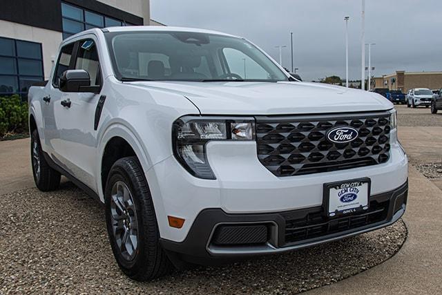 new 2025 Ford Maverick car, priced at $35,225