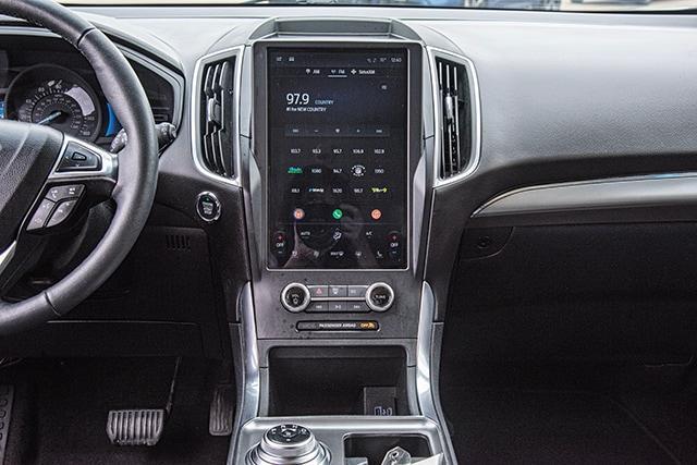 used 2024 Ford Edge car, priced at $32,997