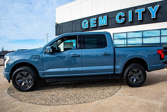 new 2023 Ford F-150 Lightning car, priced at $61,747