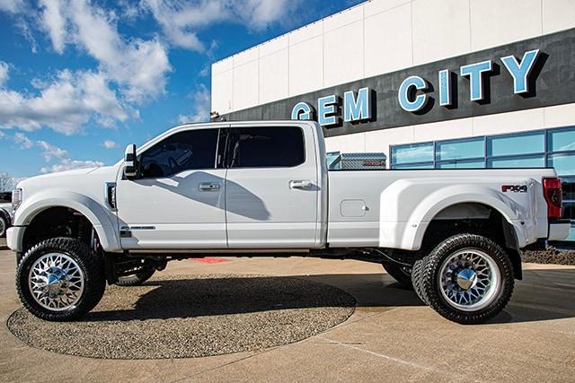 used 2022 Ford F-450 car, priced at $90,994