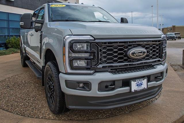 new 2025 Ford F-350 car, priced at $81,060
