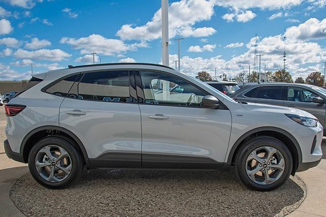 new 2026 Ford Escape car, priced at $37,515