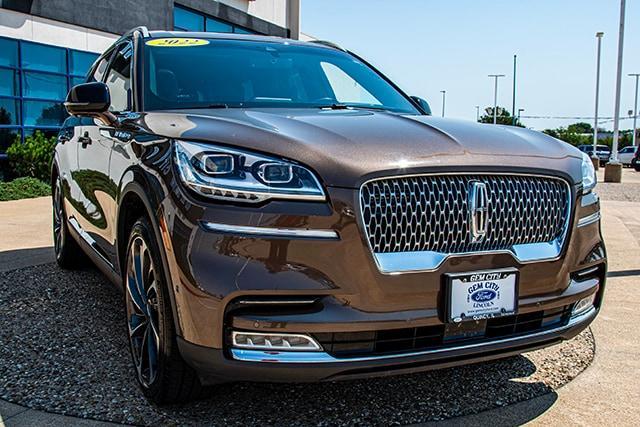 used 2022 Lincoln Aviator car, priced at $52,836