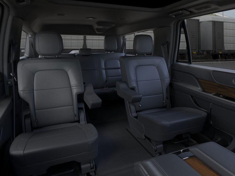 new 2024 Lincoln Navigator L car