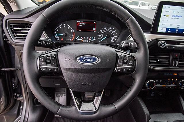 used 2022 Ford Escape car, priced at $25,997