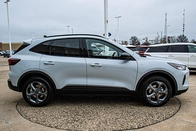 new 2025 Ford Escape car, priced at $33,661
