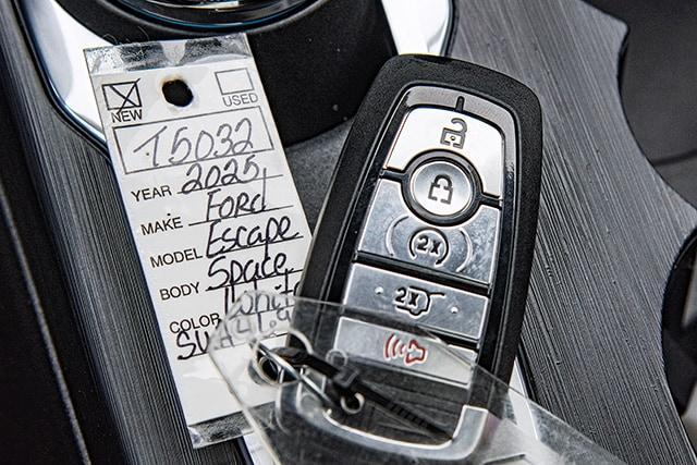 new 2025 Ford Escape car, priced at $33,661